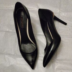Louis Vuitton Black Leather Pointed Toe Heels
